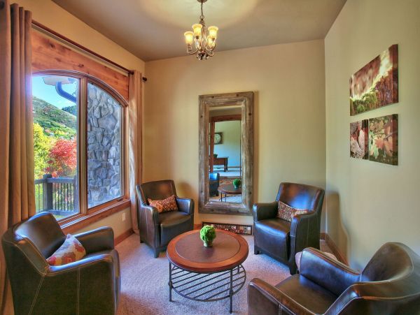 Sundance Home 996780