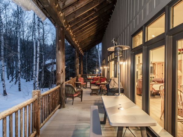 Beautiful Three Bedroom Cabin in Sundance 5 Min Walk from Resort