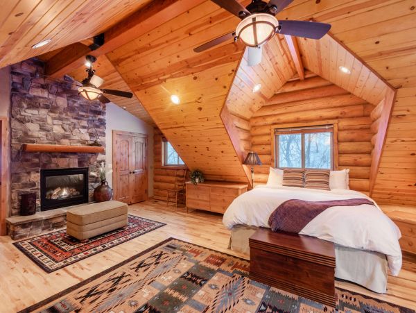 Sundance Home 996782