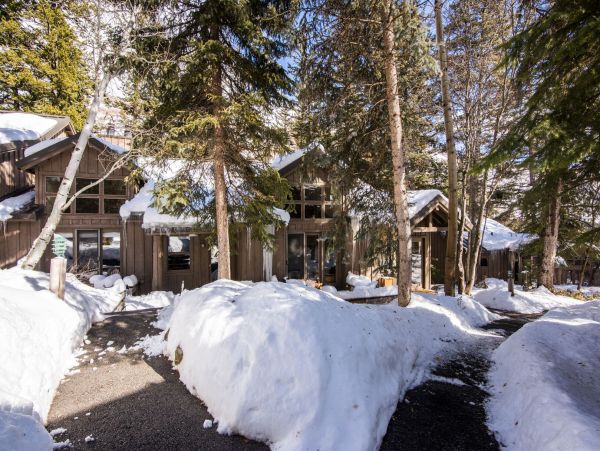 Sundance Home 996783