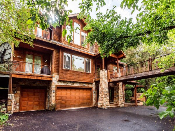 Sundance Home 996784