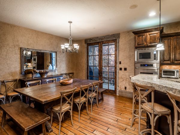 Sundance Home 996785
