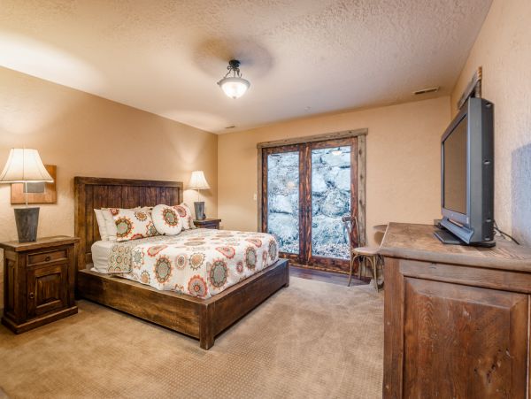 Sundance Home 996785