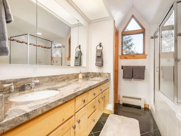 Sundance Home 996786