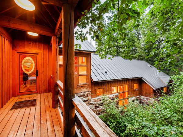 Sundance Home 996786