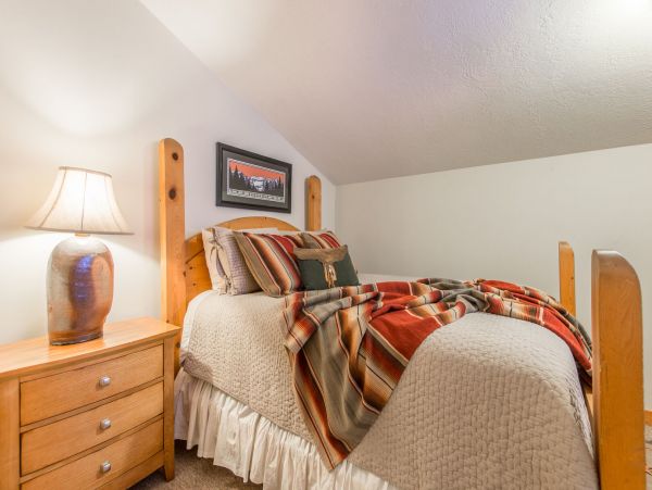Sundance Home 996787