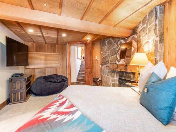 Sundance Home 996789