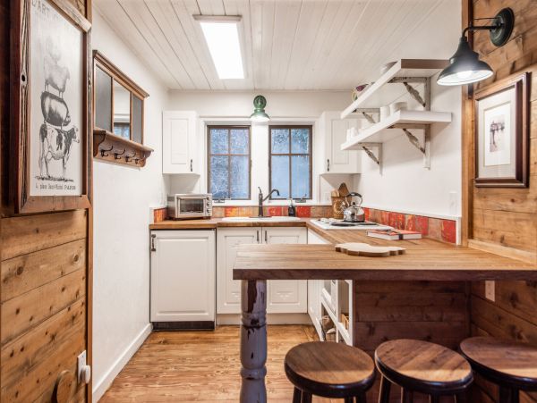 Sundance Home 996794