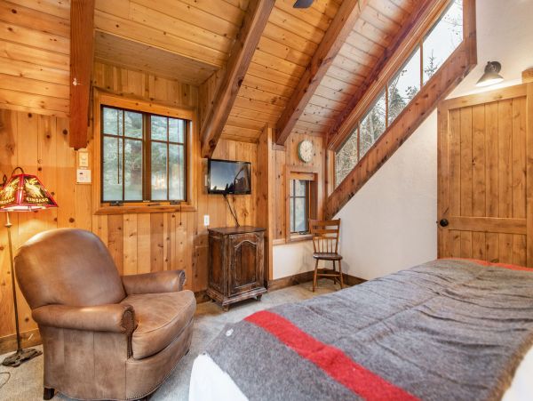 Sundance Home 996794