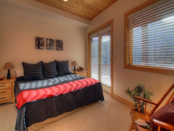 Sundance Home 996795