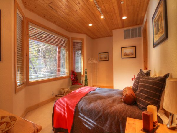 Sundance Home 996795