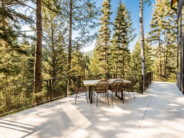 Sundance Home 996799