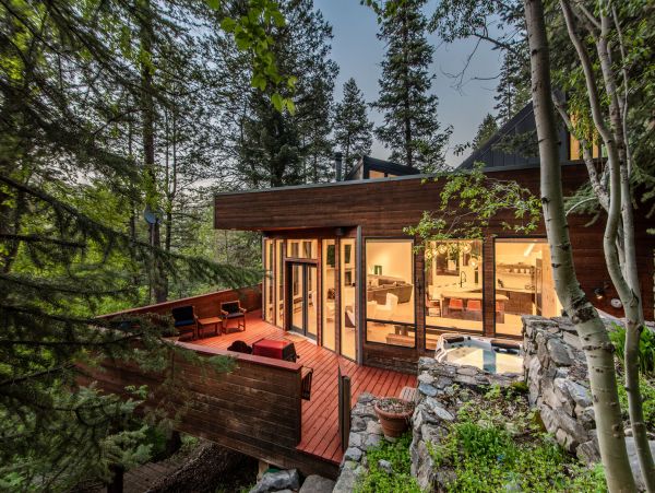 Sundance Home 996802