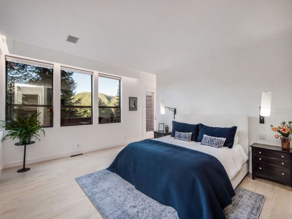 Sundance Home 996802