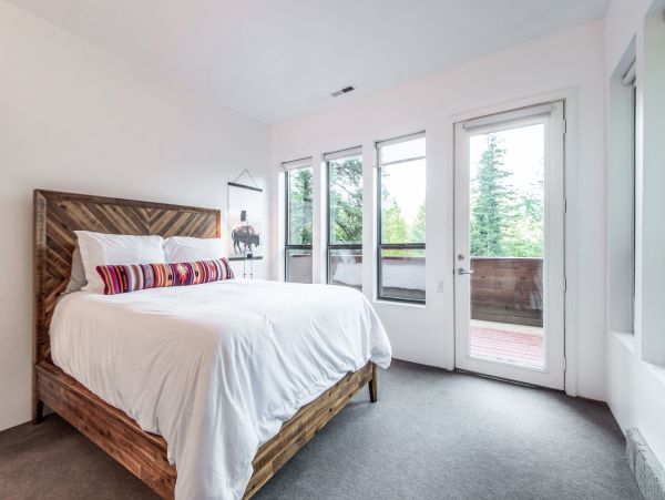 Sundance Home 996802