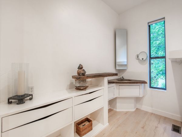 Sundance Home 996802