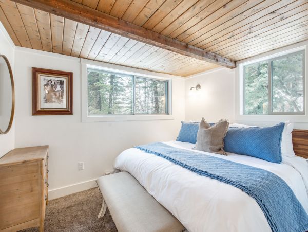 Sundance Home 996803
