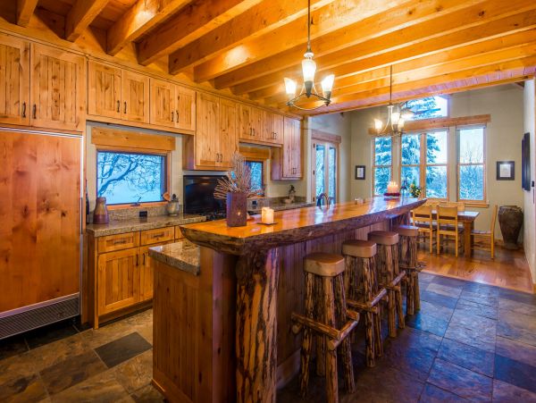 Sundance Home 996805