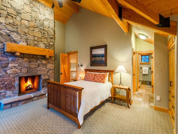 Sundance Home 996805