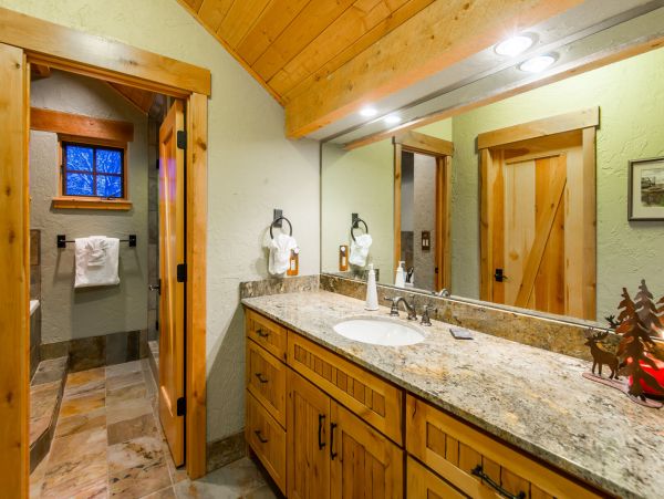 Sundance Home 996805