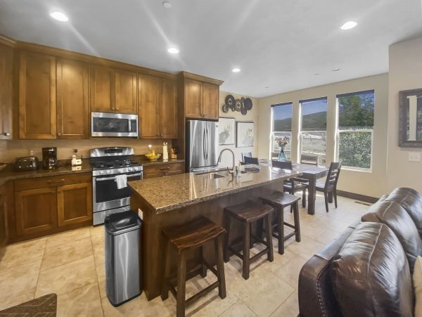 Park City Deer Valley Canyons Resort Home 996835