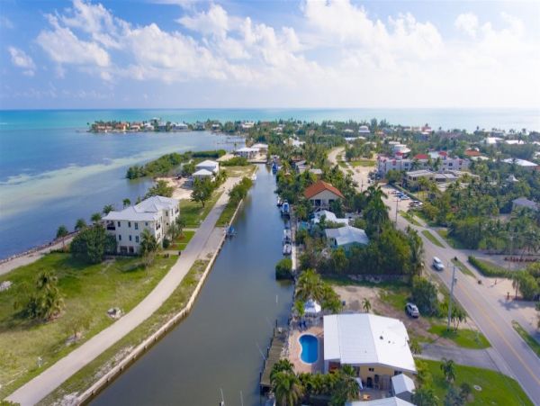 The Florida Keys Home 996935