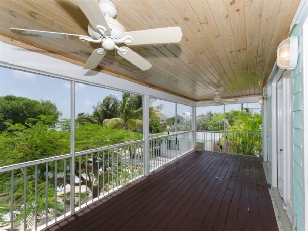 Marathon Vacation Home Five Bedroom with Pool Sleeps 12