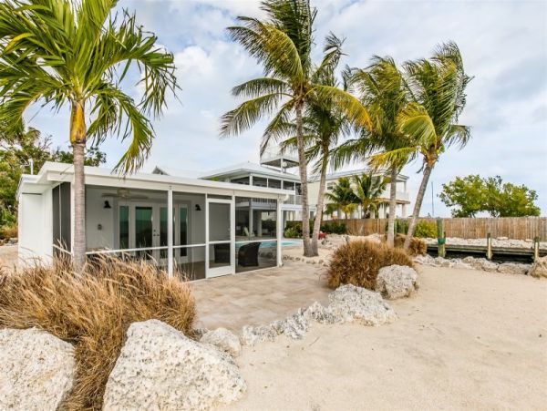 Marathon Vacation Home Five Bedroom with Pool Sleeps 12
