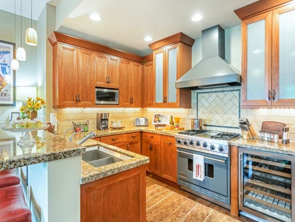 Bachelor Gulch Luxury vacation Rental Ski in Ski Out