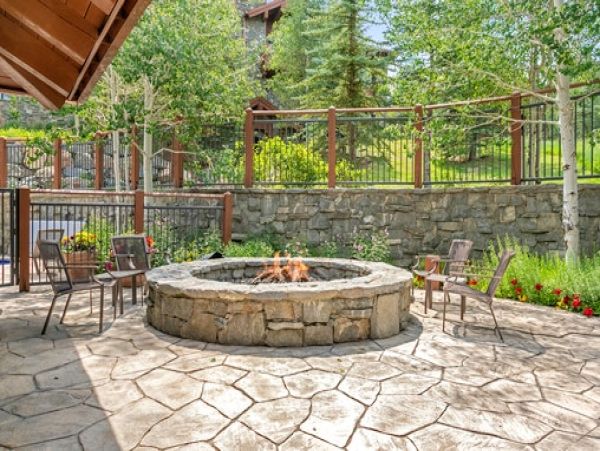 Bachelor Gulch Luxury vacation Rental Ski in Ski Out