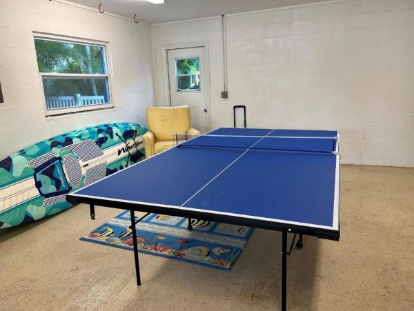Holmes Beach Charming Vacation Home Just Steps to the Beach