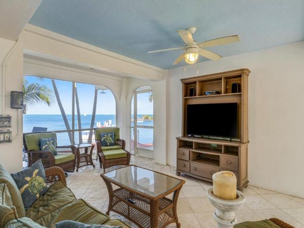Bayfront Home in Marathon