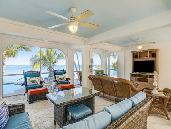Bayfront Home in Marathon