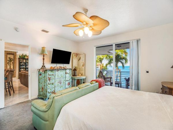 Bayfront Home in Marathon