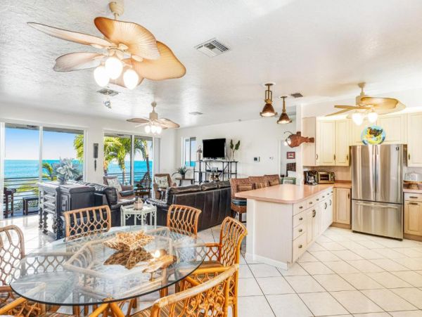 Bayfront Home in Marathon