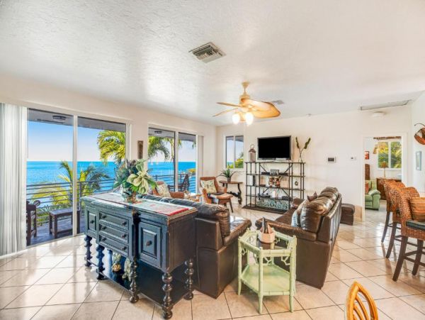 Bayfront Home in Marathon