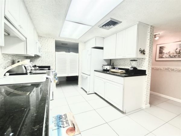 The Florida Keys Condo 997080