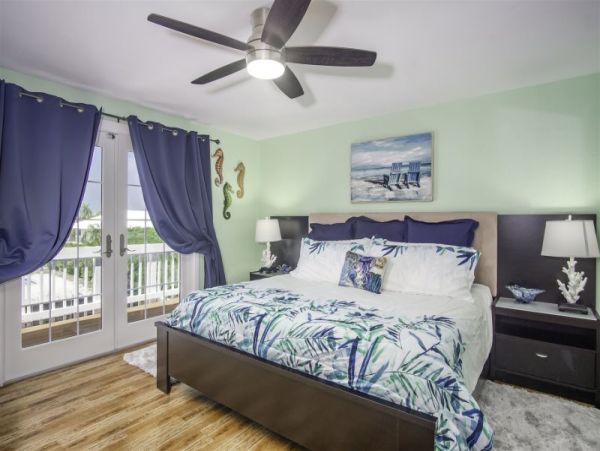 Marathon 7 bed/5 bath Vacation Home Pool, Hot Tub & Dockage