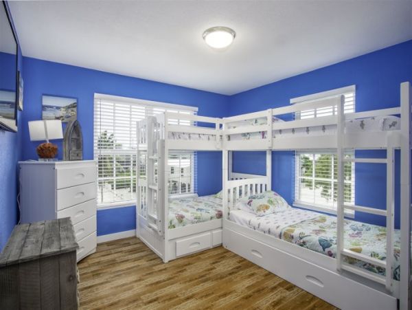 Marathon 7 bed/5 bath Vacation Home Pool, Hot Tub & Dockage