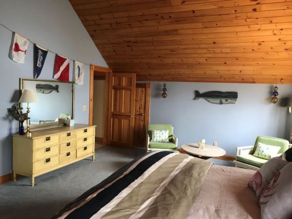 Stunning Vacation Home Bay Views in Harborside 12 Guests