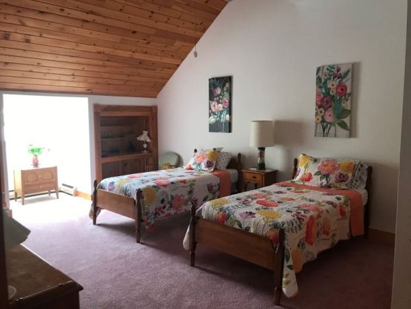 Stunning Vacation Home Bay Views in Harborside 12 Guests