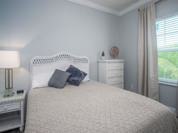 3 Bedroom Home with Private Pool, Spa & Dockage in Marathon