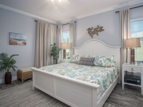 3 Bedroom Home with Private Pool, Spa & Dockage in Marathon