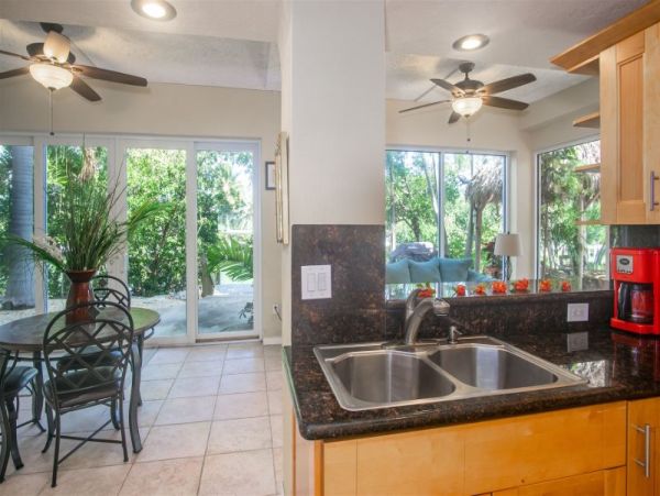Five Bedroom Keys Pool Home Stunning