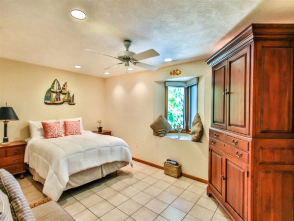 Ocean Views Vacation Home in Marathon Three Bedroom