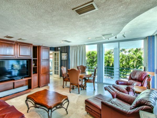 Ocean Views Vacation Home in Marathon Three Bedroom