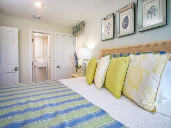 Magnificent Marathon Vacation Villa Four Bedrooms