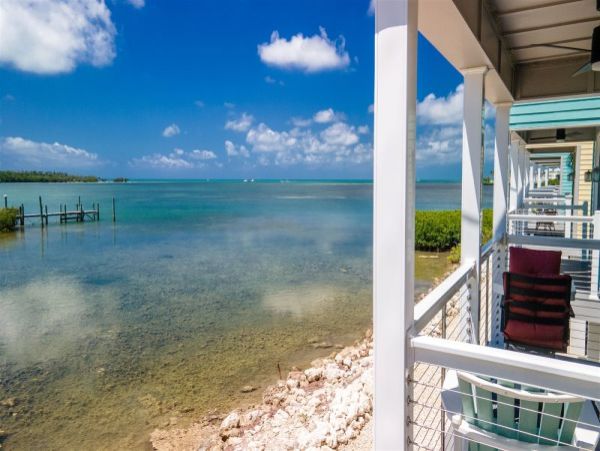 Ocean Views Marathon Vacation Home Two Bedroom