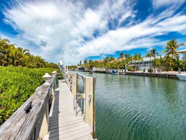 Beautiful House with 3 Bedrooms in Key Colony Beach