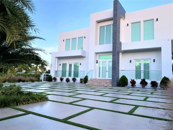 Ocean Views Marathon Vacation Pool Home Four Bedrooms